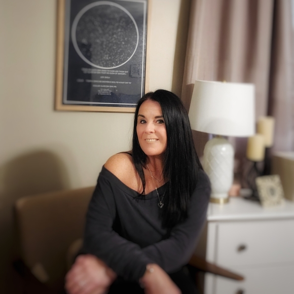 Meet your Posher, Michelle - Picture 3 of 16